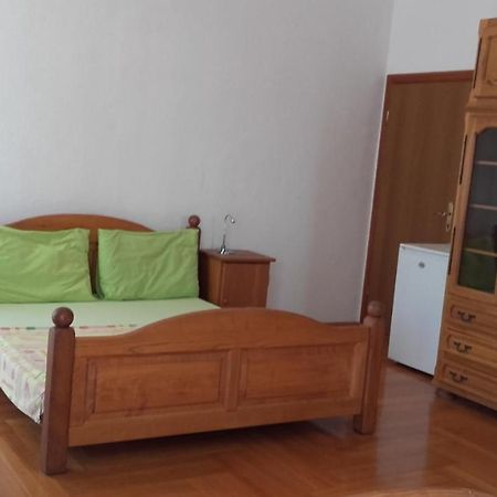 Villa Mateja Donji Okrug  Extérieur photo